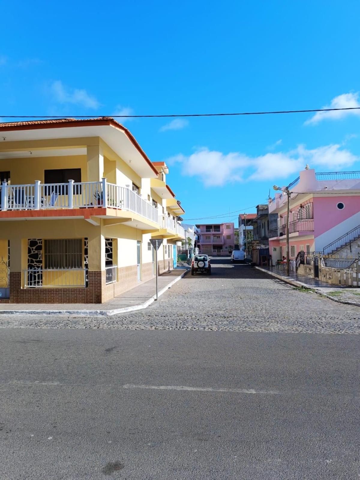 Pensao Dona Fica Apartment ทาร์ราฟาล ภายนอก รูปภาพ
